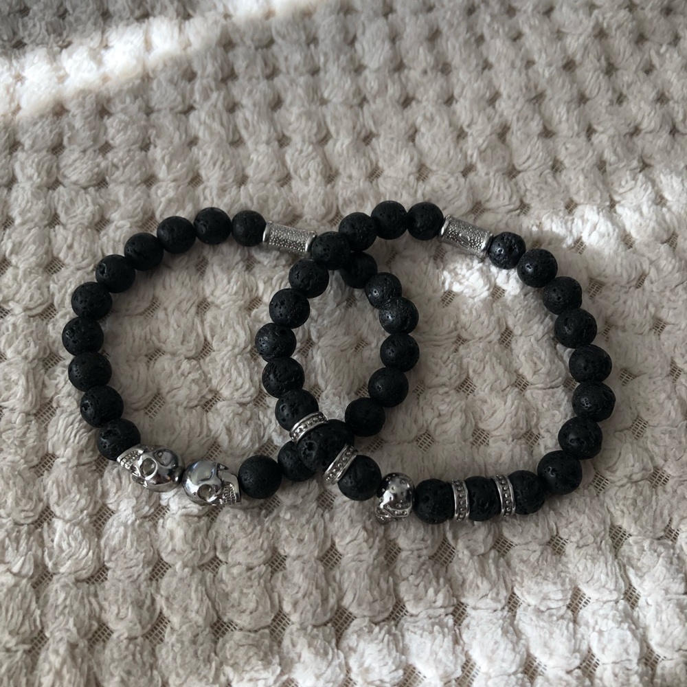 NWOT LAZARO SOHO NEW YORK Lava & Silver Skull Men's Beaded Bracelets